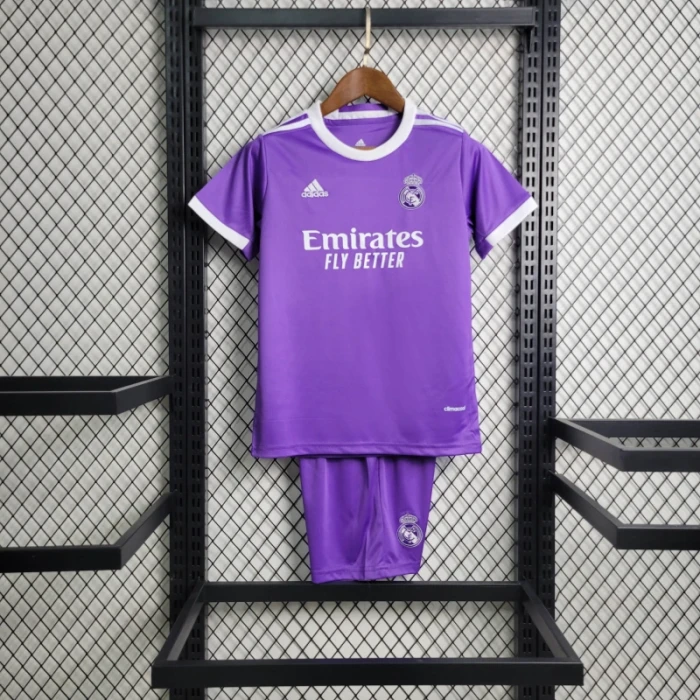 Retro Kids Real Madrid 2016-17 Away Kit