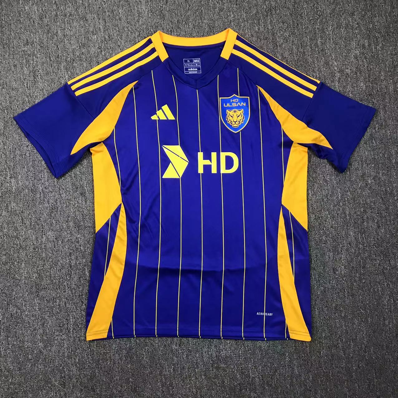 2025 Ulsan HD Home Football Jersey 1:1 Thai Quality