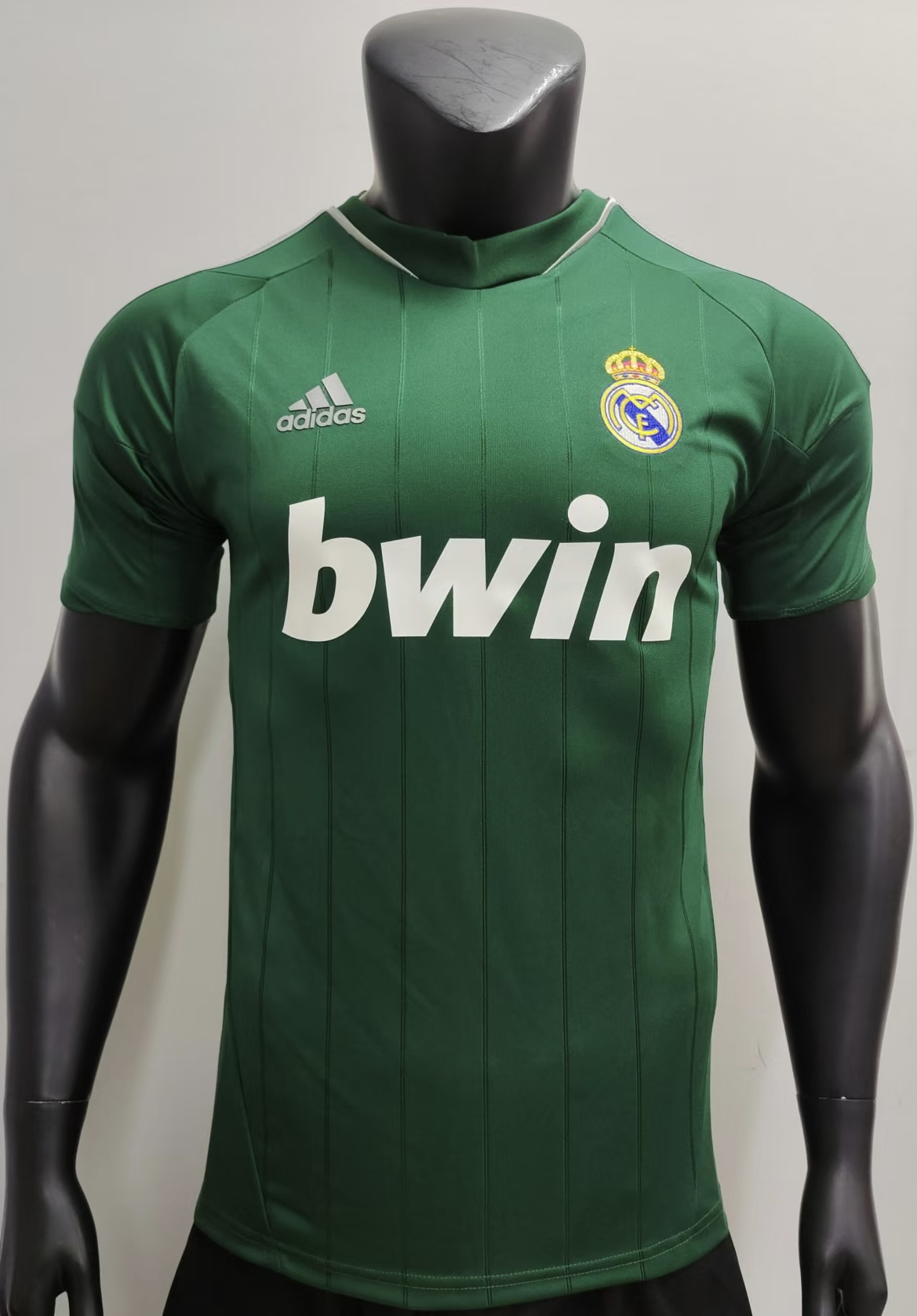 12/13 Retro Real Madrid away 1:1 Thai Quality
